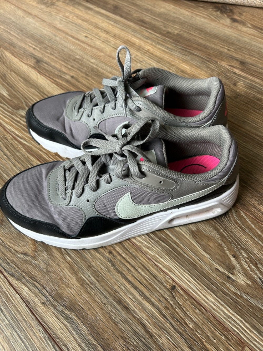 Nike Women’s Gray, Black and Pink Air max